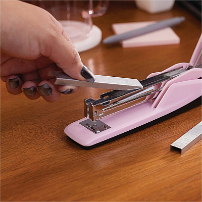 Swingline 545 Standard Desktop Stapler (54513)