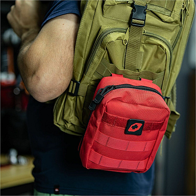 Life+Gear 117-Piece First Aid + Survival Tactical Pack (413907)