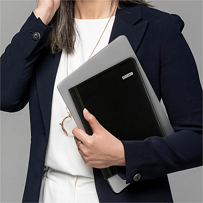 AT-A-GLANCE Executive Monthly Padfolio, 11 x 9, Black Cover, 13-Month: Jan 2026 to Jan 2027 (7029005)