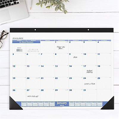 AT-A-GLANCE Desk Pad, 22 x 17, White Sheets, Black Binding, Black Corners, 12-Month (Jan to Dec): 2026 (SW20000)