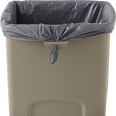 Rubbermaid Commercial Untouchable Square Container (RCP356988BG)