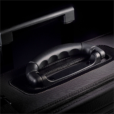 Solo Classic Carrying Case (Roller) for 15.4" to 17" Notebook - Black (USLB1514)