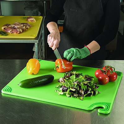 San Jamar Saf-T-Grip Cutting Board, 24 x 18 x 0.5, Green (SJMCBG182412GN)