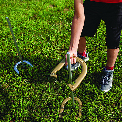 Champion Sports Deluxe Horseshoe Tournament Set, 4 Horseshoes/2 Stakes/Carry Bag/Rule Sheet (CSICG205)