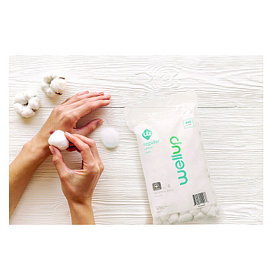 WellUp Regular Cotton Ball, 300/Pack (WEUW11300300)