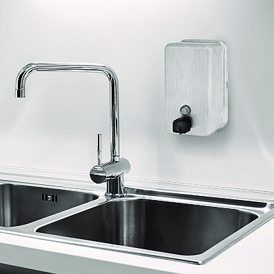 Alpine Vertical Manual Surface-Mounted Stainless Steel Liquid Soap Dispenser, 40 oz, 2.8 x 4.8 x 8.1, Brushed Stainless Steel (ALHALP423SSB)