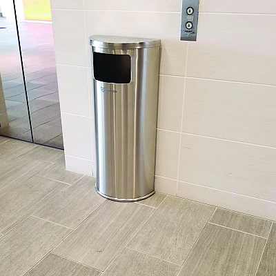 HLS Commercial Side-Entry Trash Can with Wall Mount, 9 gal, Stainless Steel, Silver (HLMHLSC01G09A)