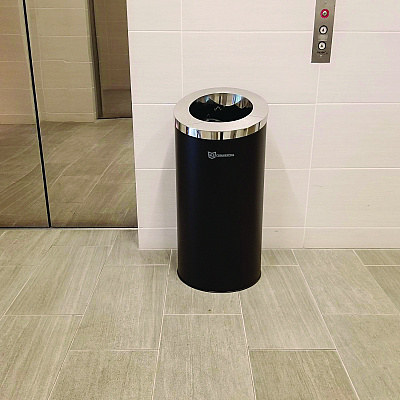 HLS Commercial Beveled Open Top Trash Can, 15 gal, Stainless Steel, Black (HLMHLSC04G15B)