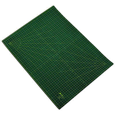 AdirOffice Reversible Self Healing Cutting Mat, 18 x 24, Green/Black (ALHICM1824)