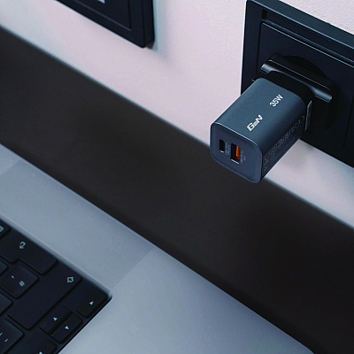 Verbatim 35 W 2-Port GaN Wall Charger, Black/Gray (VER32200)