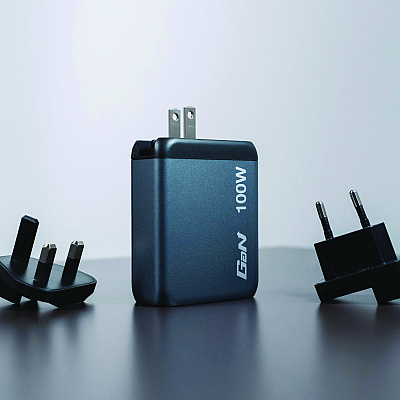 Verbatim 100 W 4-Port GaN Wall Charger, Black/Gray (VER32202)