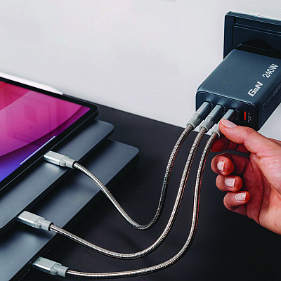 Verbatim 240 W 4-Port GaN Wall Charger, Black/Gray (VER32205)