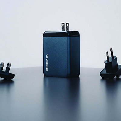 Verbatim 200 W 4-Port GaN Wall Charger, Black/Gray (VER32204)