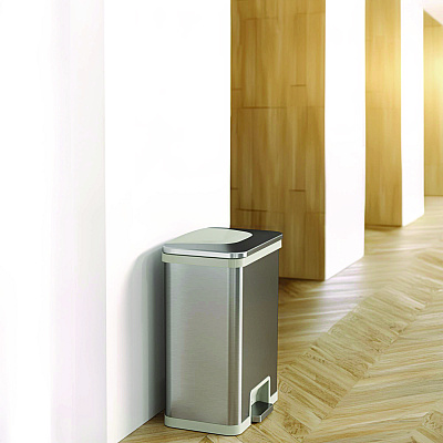 HLS Commercial Step Pedal-Sensor Trash Can, 13 gal, Plastic/Stainless Steel, Silver/White (HLMHLS13SW)