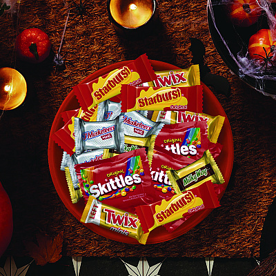 MARS Mixed Chocolate and Sugar Variety, Halloween Bundle, 2 Bags, 215 Pieces (GRR60004104)