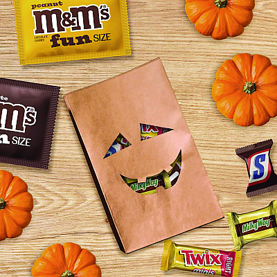 MARS Mixed Chocolate Variety, Halloween Bundle, Chocolate, Two Bags, 155 Pieces (GRR60004106)