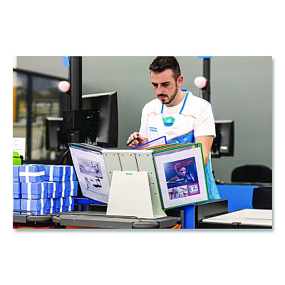 Tarifold Desktop Reference and Display System, 30 Panels with Assorted Borders, White Base (D293)