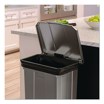 Suncast Commercial Step-On Trash Can, 23 gal, Resin, Platinum Metallic (TCST23)