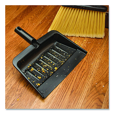 Carlisle Flo-Pac Flexible Plastic Dustpan, 8 x 12, Plastic, Black (36143703)