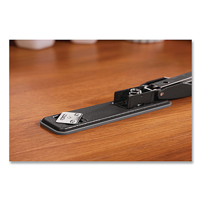 Swingline Cub Compact Metal Stapler, 20 Sheet Capacity, Matte Black (1068)