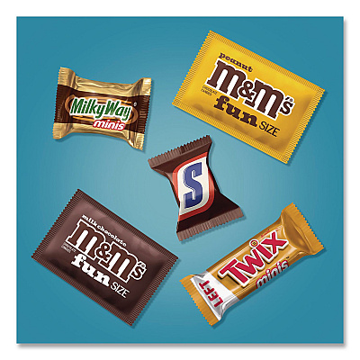 Hershey's Assortment Milk Chocolate/Mar's Chocolate Favorites, 30.22 oz Bag and 62.6 oz Bag/Carton (60004054)