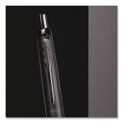 Parker Jotter XL Ballpoint Pen, Monochrome Collection, Retractable, Medium, Blue Ink, Matte Black Barrel (2122753)