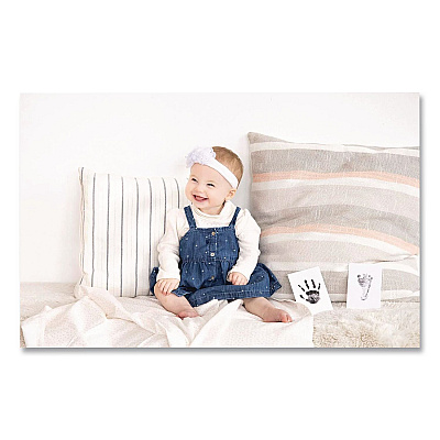 pearhead Babyprints Clean-Touch Ink Pad, Newborn Size Accommodates Hand/Feet Up to 2.25" x 3.5", Clean-Touch Ink Pad/(2) Imprint Cards (00007)