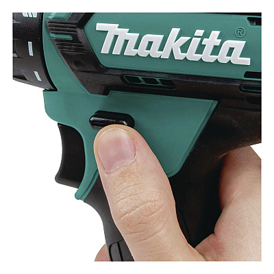 FD09R1 12V MAX CXT Lithium-Ion 3/8" Cordless Drill Driver Kit with Two Batteries (2 Ah), (Reconditioned) (FD09R1R)