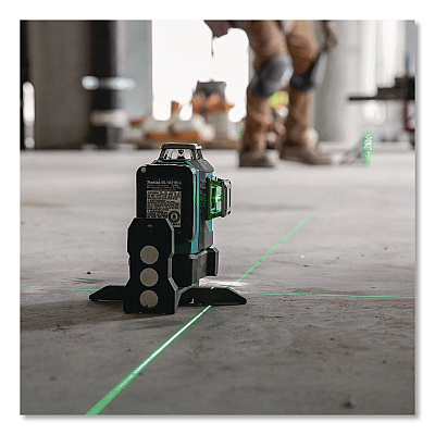 12V max CXT Lithium-Ion Self-Leveling Cordless Three-Plane Laser Kit (SK700GDNAJ)