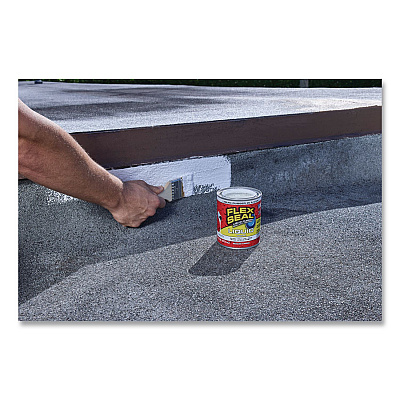 Flex Seal Liquid Rubber Sealant Coating Liquid, 16 oz Can, Dries White, 6/Carton (LFSWHTR16)