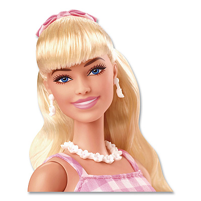 The Movie Perfect Day Collector Doll, Ages 3 and Up (HPJ96)