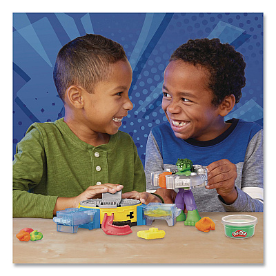 Hasbro Play-Doh Marvel Hulk Smash and Squish Playset (F9826)