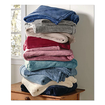Wicked Plush Throw, 50 x 60, Coastal Aqua (30278156594)
