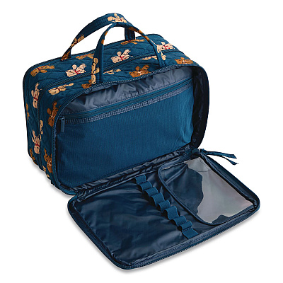 Ultimate Travel Case, 10.75 x 5.5 x 7.25, Bunch of Bears (5192922956)