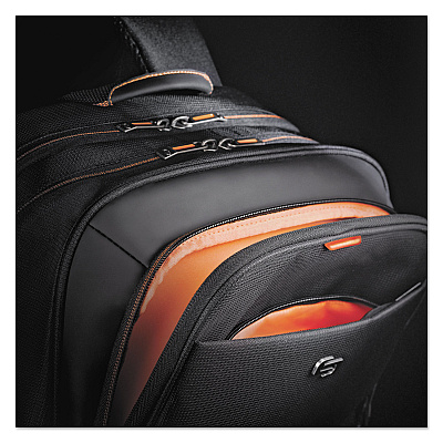 Solo Urban Backpack, Fits Devices Up to 17.3", Polyester, 12.5 x 8.5 x 18.5, Black (USLUBN7014)