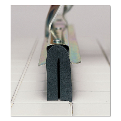 Unger Water Wand Heavy-Duty Squeegee, 22" Wide Blade (UNGHM550)