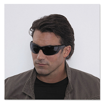 3M Virtua AP Protective Eyewear, Clear Frame and Gray Lens, 20/Carton (MMM118150000020)