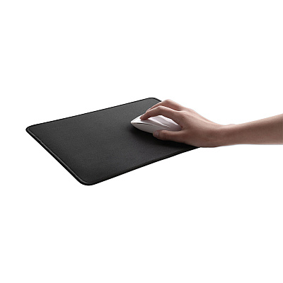 Innovera Large Mouse Pad, 9.87 x 11.87, Black (IVR52600)