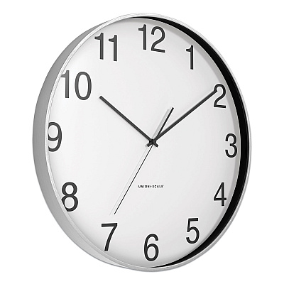 Union & Scale Essentials Classic Round Wall Clock, 12" Overall Diameter, Silver Case, 1 AA (sold separately) (UOS24411457)