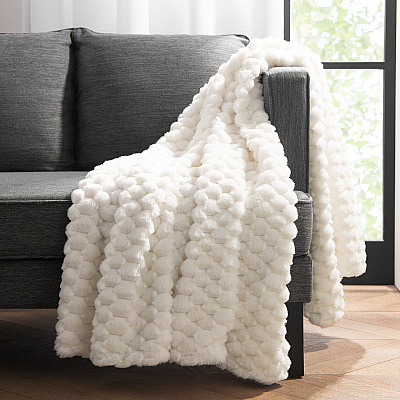 Aston & Arden Cottontail Faux Fur Throw 50x70 Ivory, Case Of 3 (TH-FF-5070-IV)