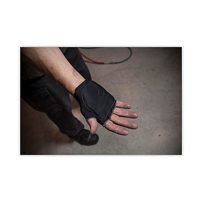 ergodyne ProFlex 800 Glove Liners, Black, Small/Medium, Pair (EGO16104)
