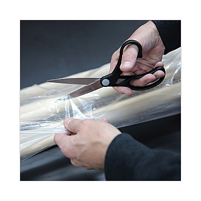 Universal Stainless Steel Office Scissors, 8.5" Long, 3.75" Cut Length, Offset Black Handle (UNV92010)