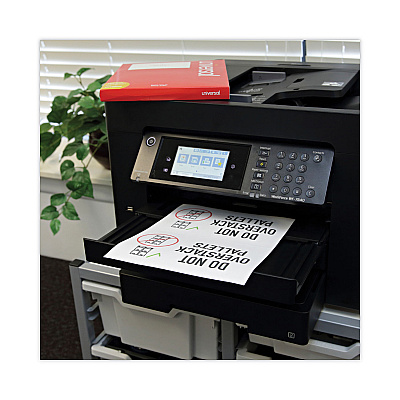 Universal White Labels, Inkjet/Laser Printers, 5.5 x 8.5, White, 2/Sheet, 100 Sheets/Pack (UNV80206)