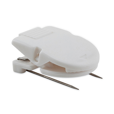 Advantus Wall Clips for Fabric Panels, 40 Sheet Capacity, White, 4/Pack (AVT75300)