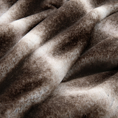 Aston & Arden Bronze Moon Faux Fur Throw 50x70 Brown Ombre, 1 Blanket (P-TH-FF-5070-BR)