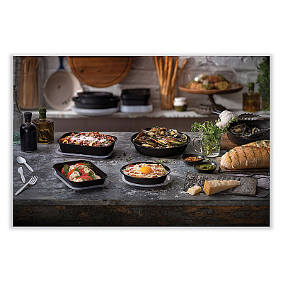 Pactiv Evergreen EarthChoice Versa2Go Microwaveable Container, 36 oz, 8.4 x 5.6 x 2, Black/Clear, Plastic, 150/Carton (PCTNV2GRT3688B)
