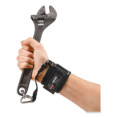 ergodyne Squids 3114 Pull-On Wrist Lanyard with Stainless Steel Carabiner, 3lb Max Working Capacity, 7.5" Long, Black (EGO19056)
