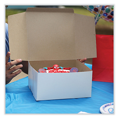SCT Bakery Boxes, Standard, 6 x 4.45 x 2.75, White, Paper, 250/Carton (SCH1503)
