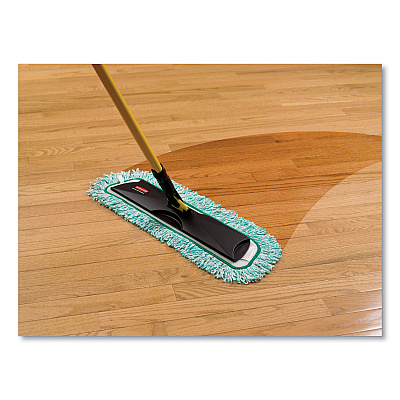 Rubbermaid Commercial Dust Pad with Fringe, Microfiber, 18" Long, Green (RCPQ418GN)