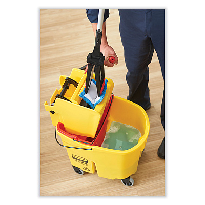 Rubbermaid Commercial WaveBrake 2.0 Bucket/Wringer Combos, Down-Press, 35 qt, Plastic, Black (RCPFG1863898)